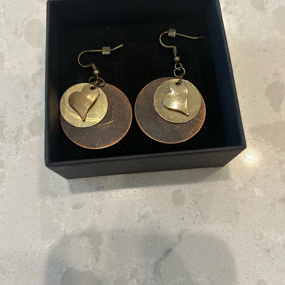 Great looking multi metal pierced earrings